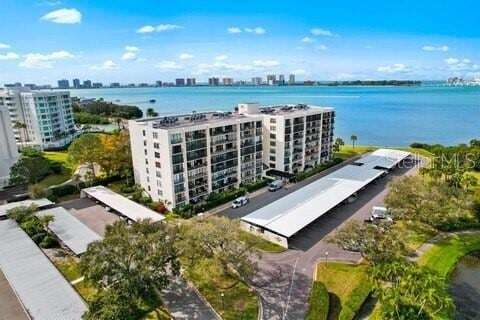 Building Photo - 100 Oakmont Ln Unit 801