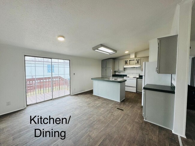 Photo - 2111 W Austin St