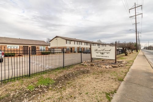 Photo - Bent Creek Apartments