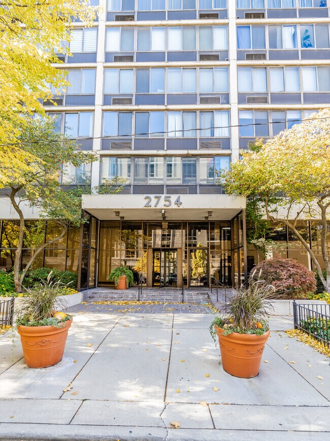 Photo - 2754 N Hampden Ct