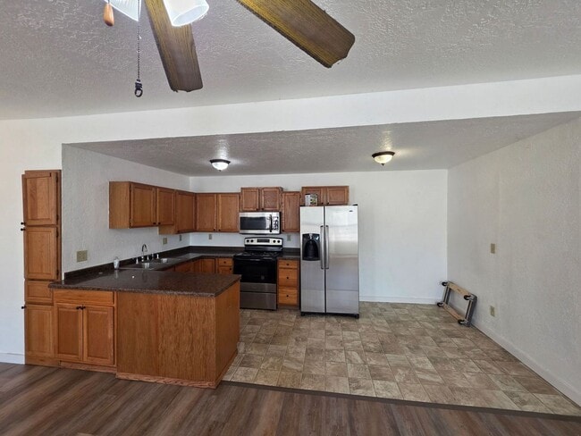 153 E 2nd St Unit 5