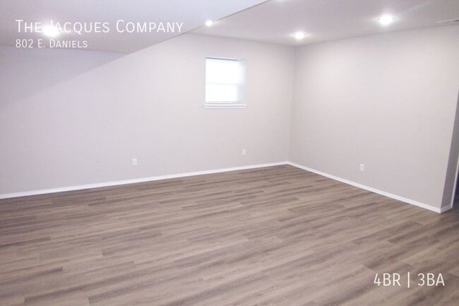 Photo - 802 E. Daniels-