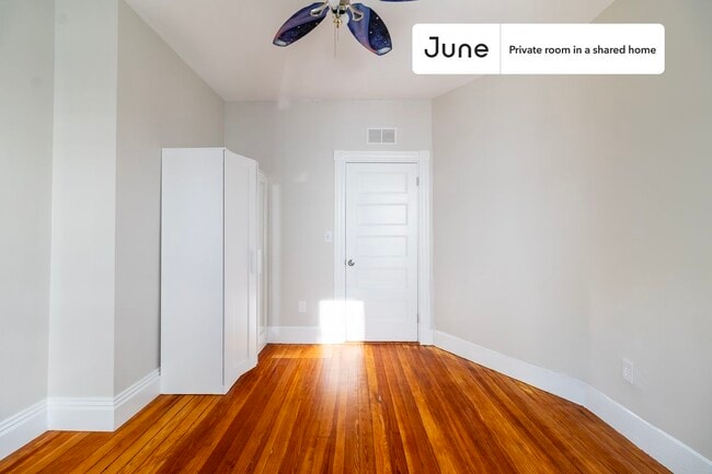 Photo - Room in Shared 5 bed/2 bath home Unit C