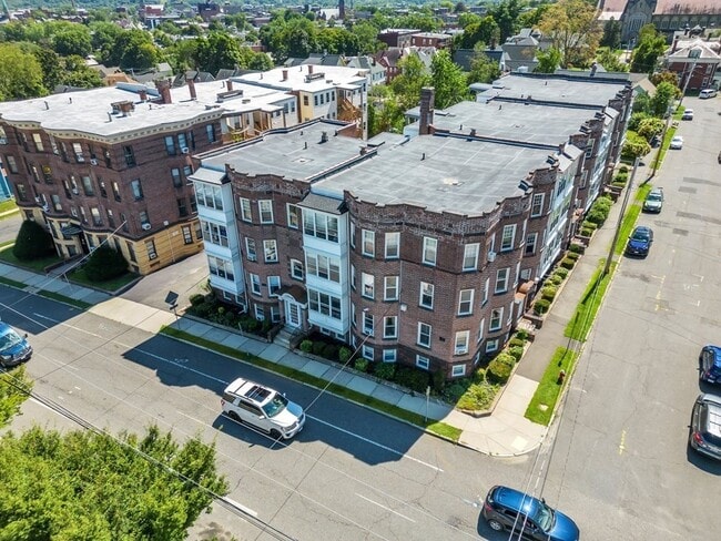 Photo - 39 O'Connor Ave Unit 2L