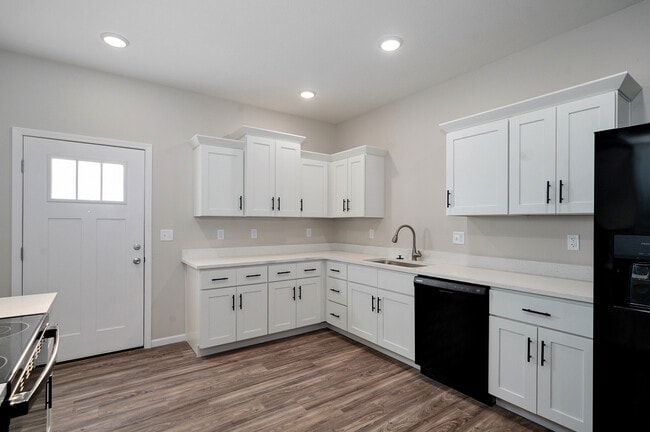 Photo - 319 S Florence Ave Unidad B