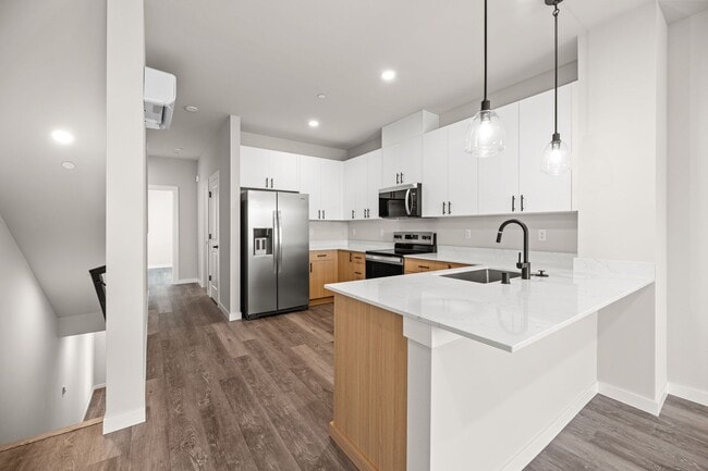 Photo - New Luxury Townhomes - Avail March 1st!