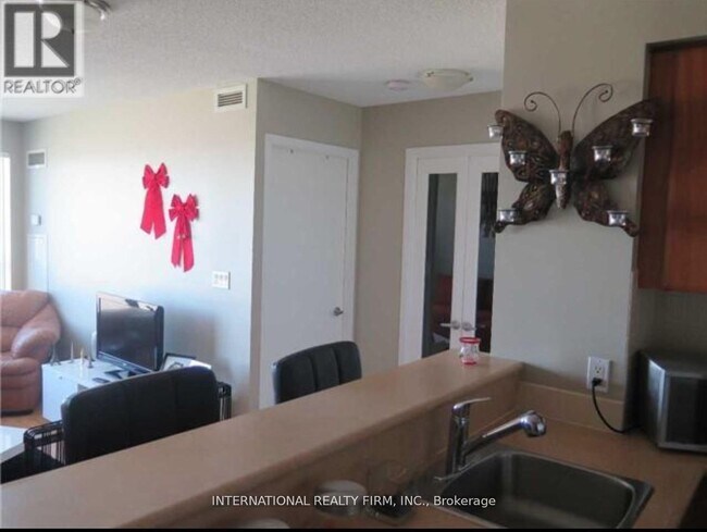 Photo - 36 Lee Centre Dr Unit 3015