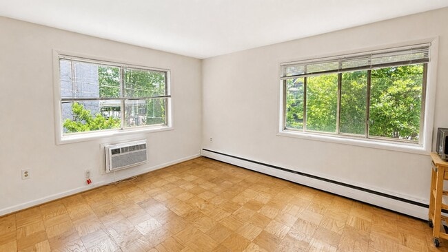 Photo - 4465 MacArthur Blvd NW Unit 111