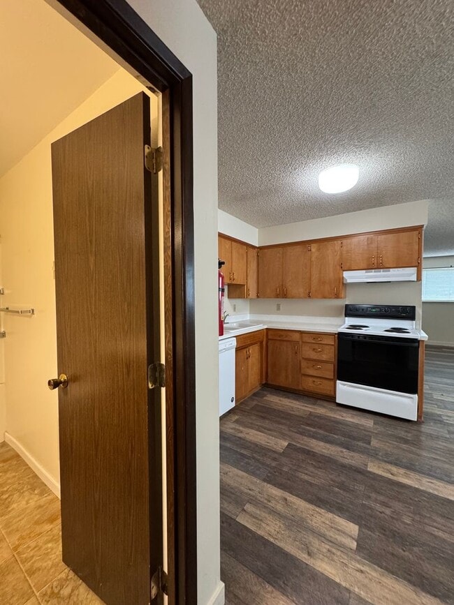 Photo - 500 W 12th Ave Unidad #1