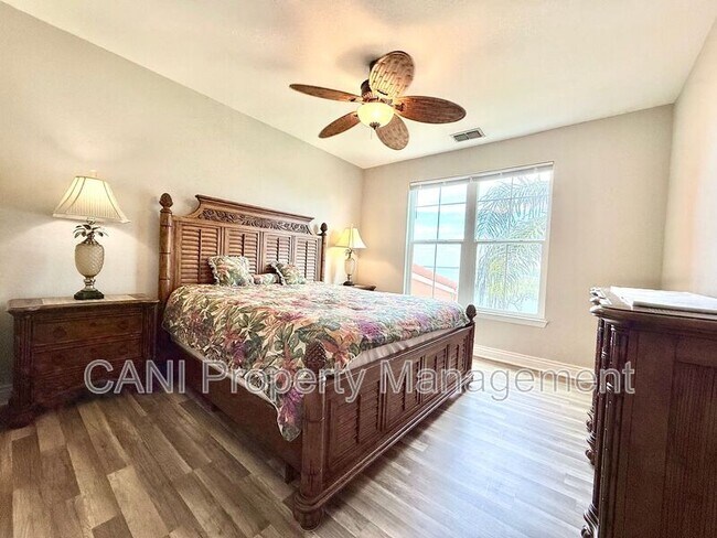 Photo - 2747 Via Capri Unit #1126