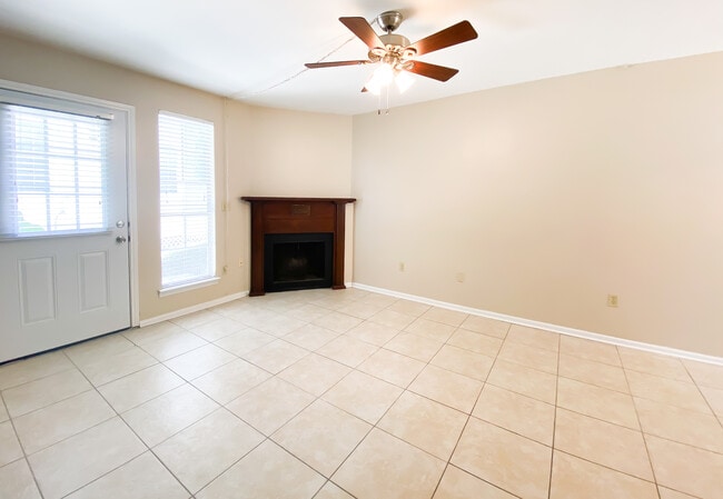 Photo - 2236 Perkins Rd Unit A7