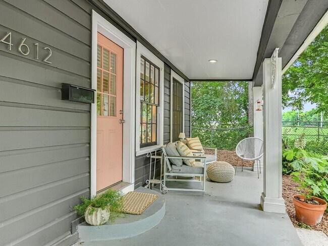 Photo - 4612 Avenue D