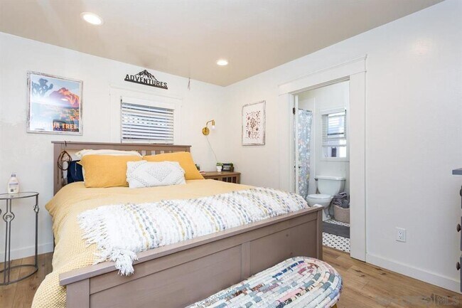 Photo - 3740 8th Ave Unit 3 bd / 1 bth