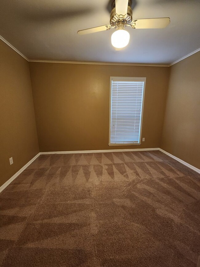 Photo - 3 Bedroom Home in Sought-After Subdivision