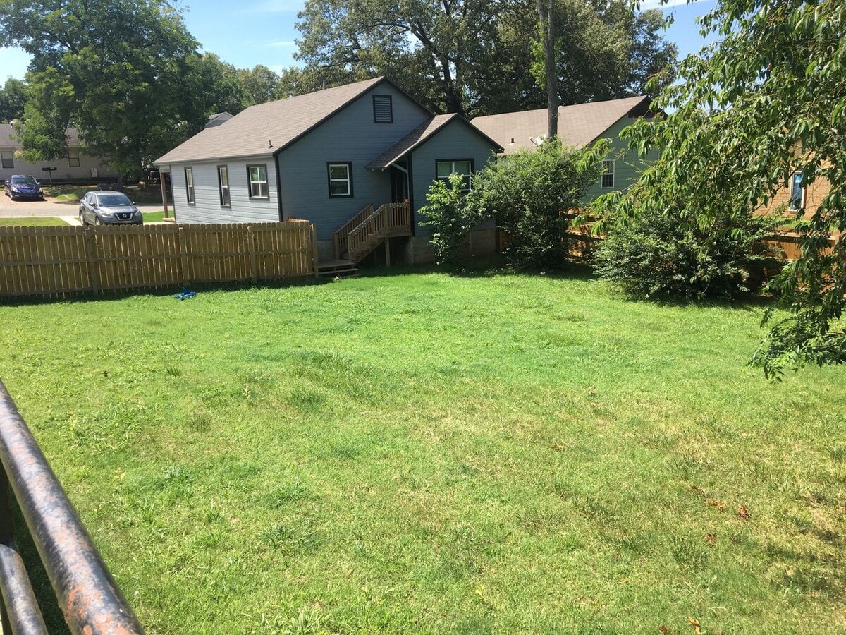 Photo - Two Bed, One Bath, Cable and Internet Included