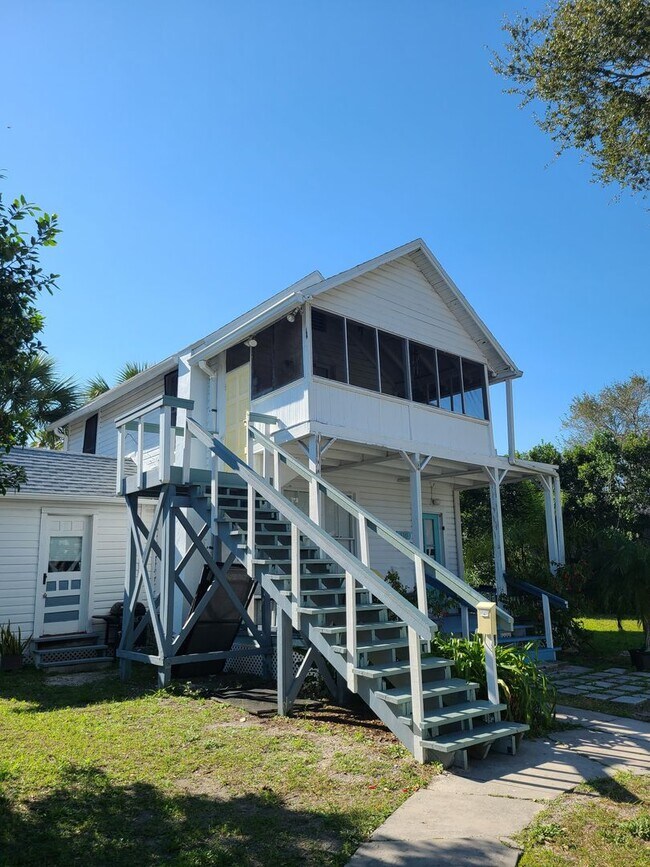 110 Rush St