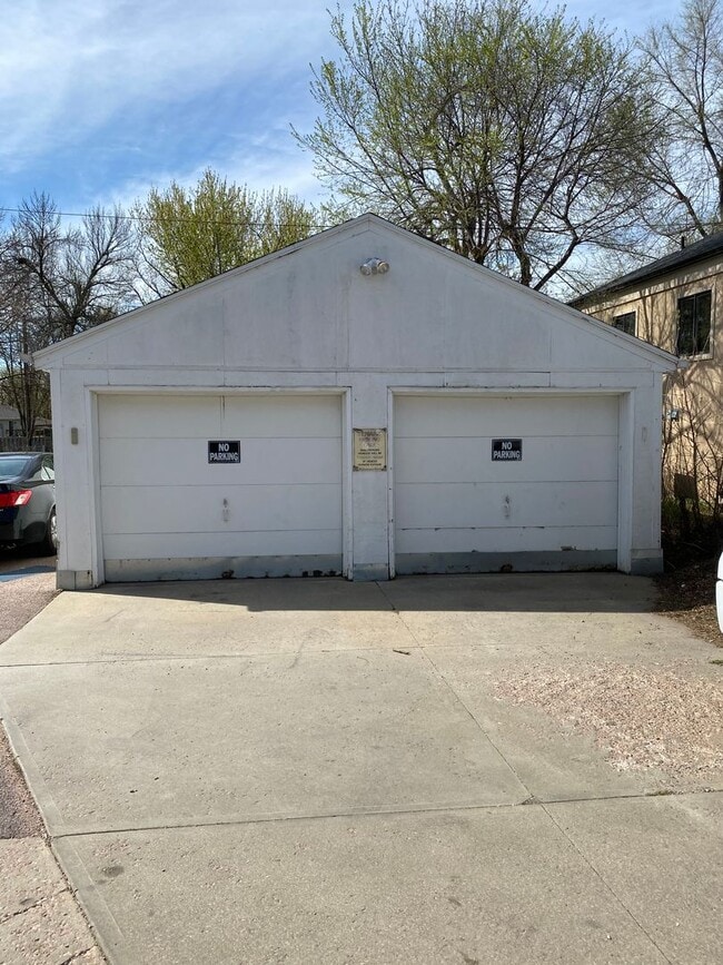 Photo - 2003-2005 W. 33rd st. Unidad 2003