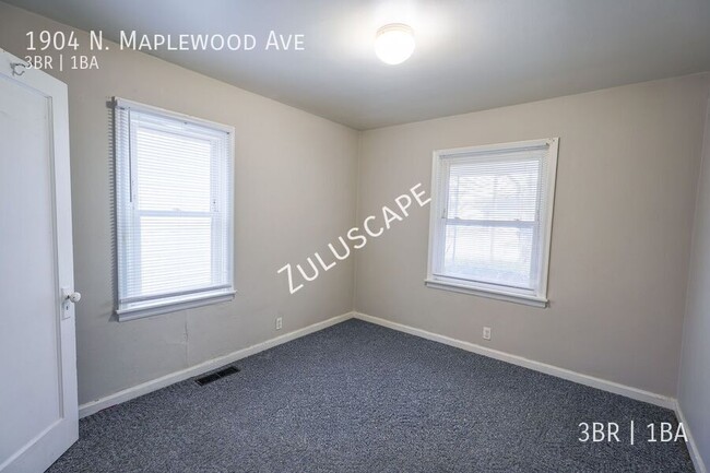 Photo - 1904 N Maplewood Ave