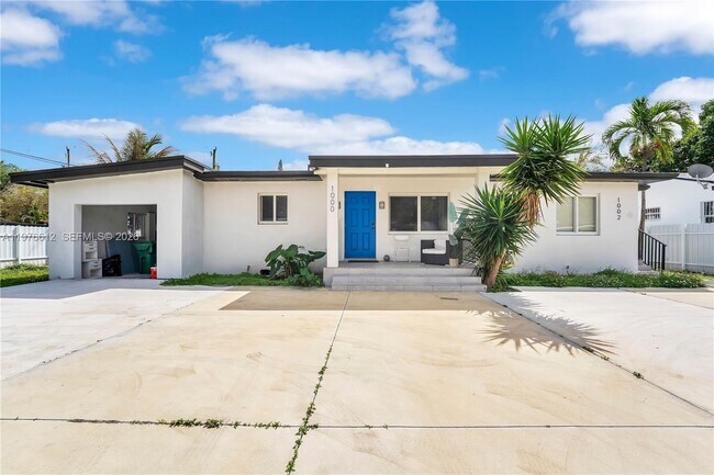 Photo - 1002 NW 74th St Unit #2