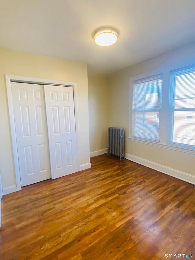 Photo - 956 Capitol Ave