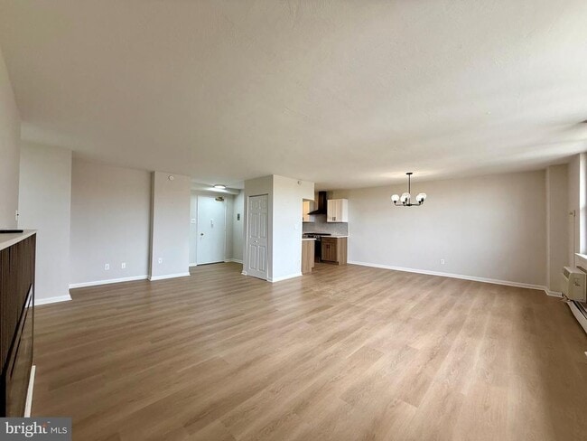 Photo - 1301 N Harrison St Unidad 1108