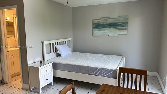 Photo - 90 Isle of Venice Dr Unit 7