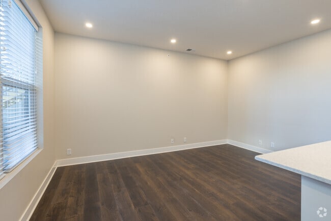 1BR, 1BA - A604