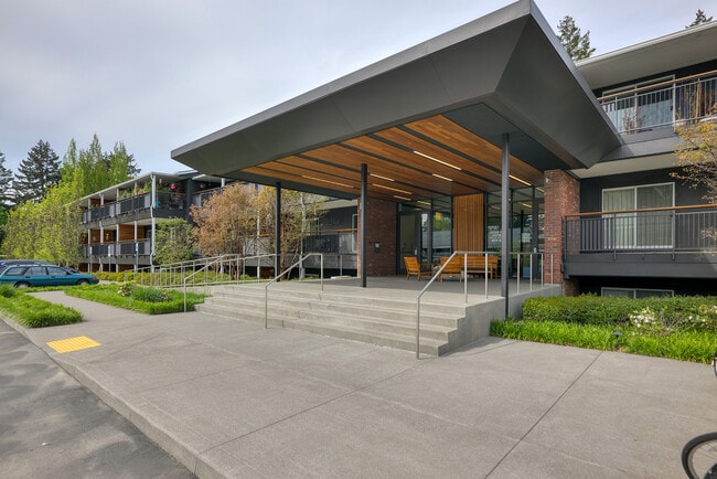 Building Photo - Cedar Hills Rental