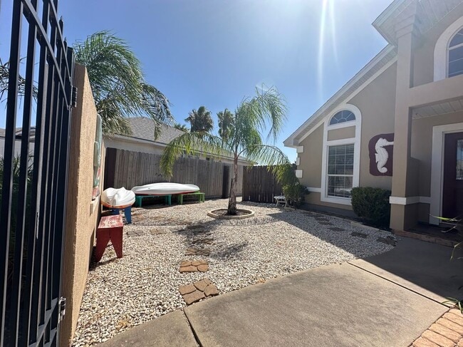 Photo - 14833 Cobo De Bara Cir