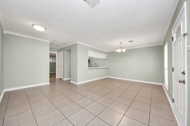 Photo - 44 W Tri Oaks Ln Unit 44
