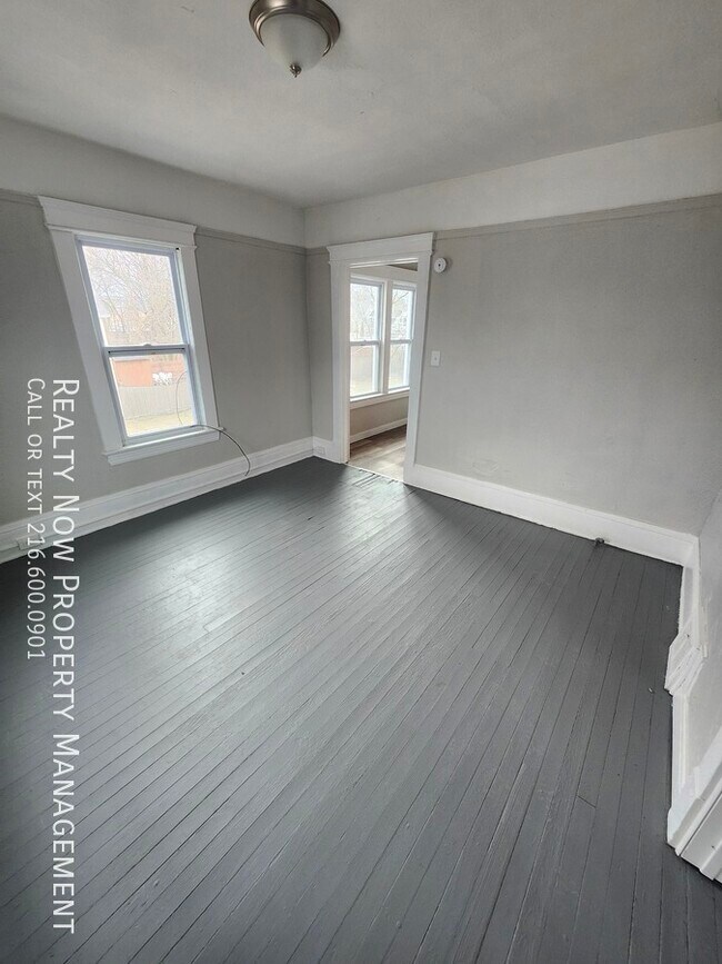 Photo - 8918 Folsom Ave Unidad 3