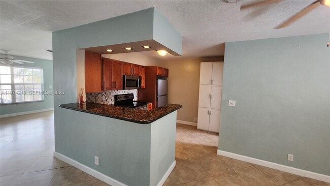 Photo - 3212 NE 10th St Unit A2