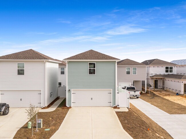 Photo - 379 Arrowwood Blvd