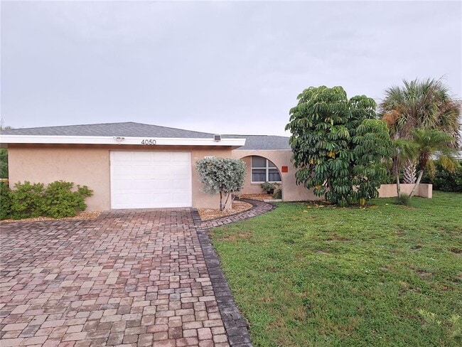 Building Photo - 4050 Yucatan Cir