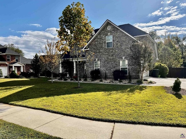 Photo - 609 Cannock Ct