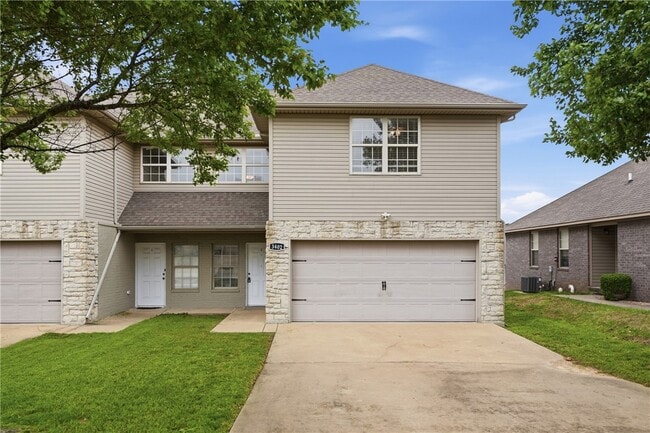 Building Photo - 3402 SW Windrift Ave