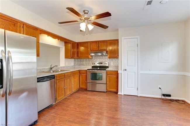 400 Kenley Rd