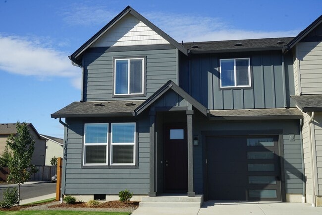 Building Photo - 12018 NE 109th St