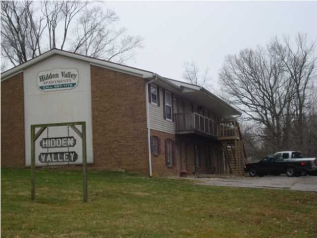 Building Photo - 10432 HiddenValley Ln
