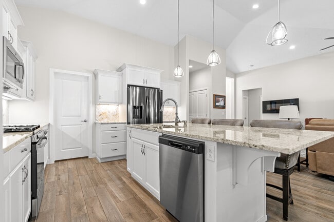 Photo - 559 S Ascend Dr