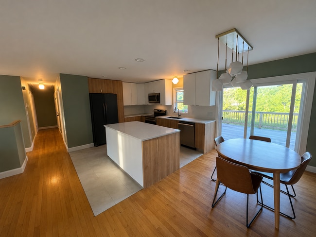 Photo - Spacious Mountain View Home in Sugar Loaf – Pet Friendly & Move-In Ready