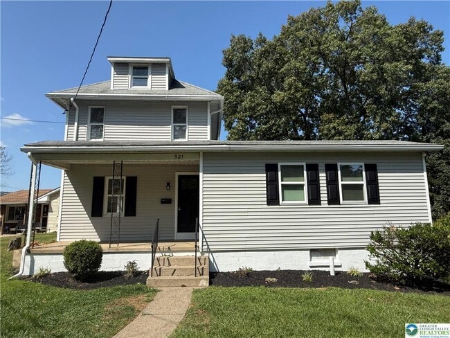 Photo - 521 Wood St