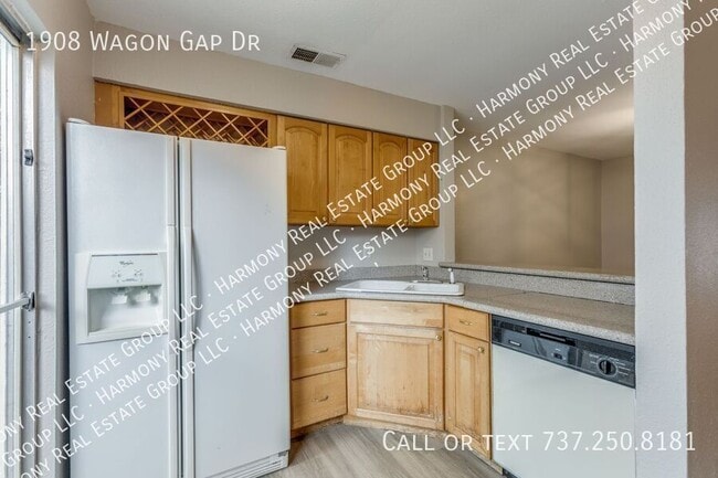 Photo - 1908 Wagon Gap Dr