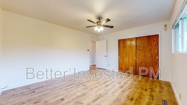 Photo - 4729 Montgomery Dr