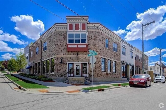 Building Photo - Luxury One-bedroom apartment in downtown S... Unit 123 E Washington St