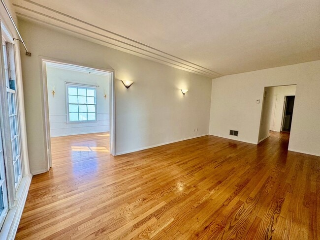 Photo - Sun-Filled 1-bed 1-bath First Floor short ... Unit 9010 Burton Way
