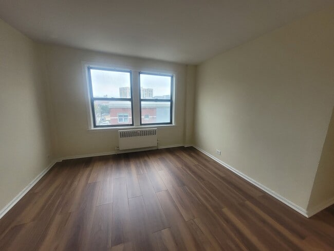 Photo - 4730 N Winthrop Ave Unit #204