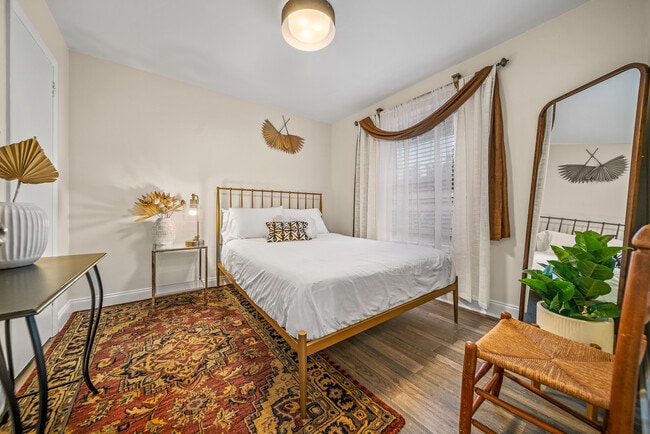 Photo - The Jeffersonian Apartments