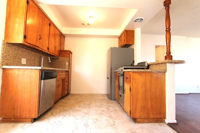 Photo - 308 N Primrose Ave Unidad #D