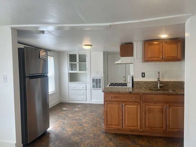 Photo - 33 Cherry St Unit 3